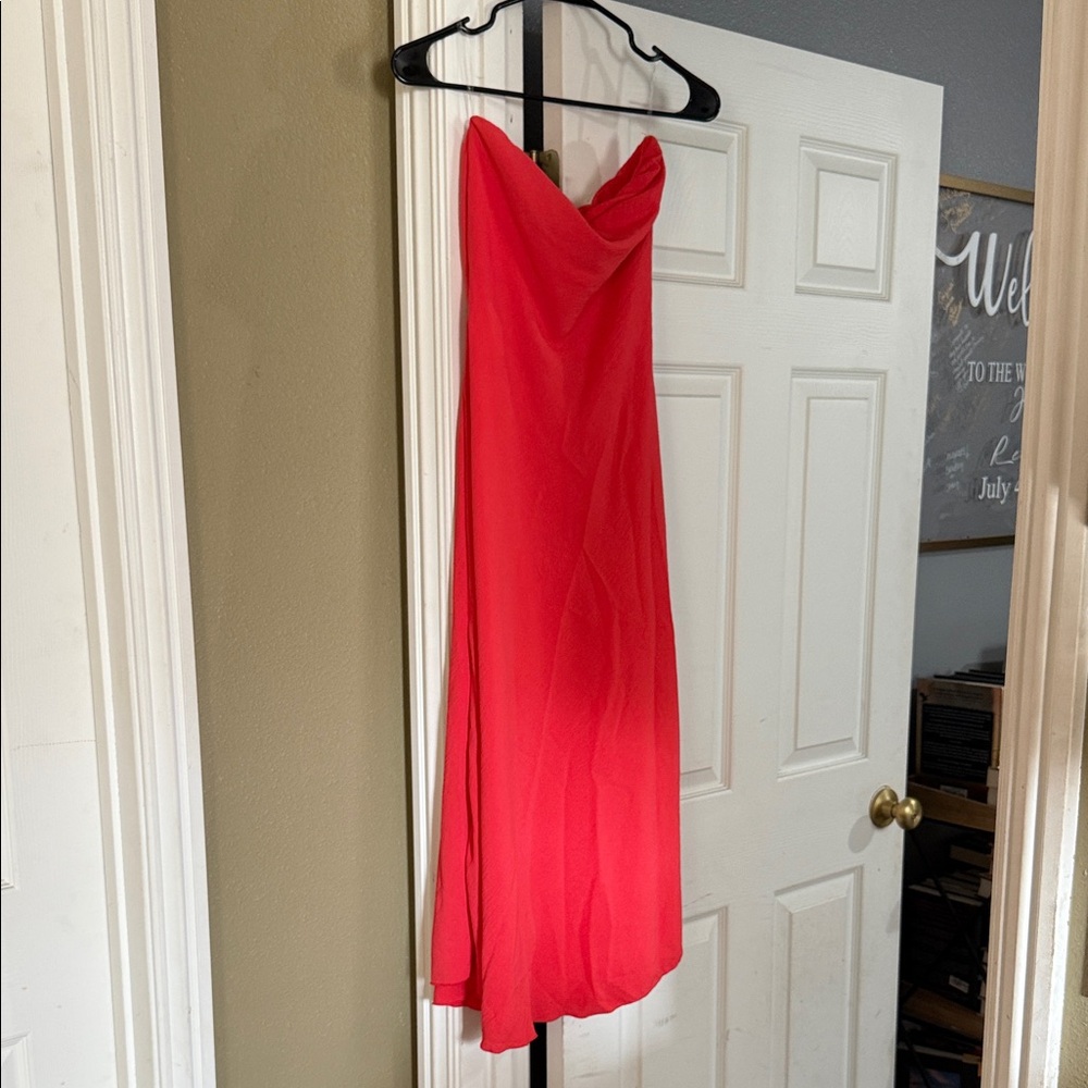 Elegant Coral Strapless Dress